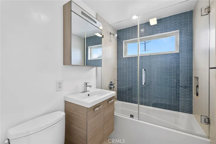 289 San Joaquin Drive, Laguna Beach, California 92651
