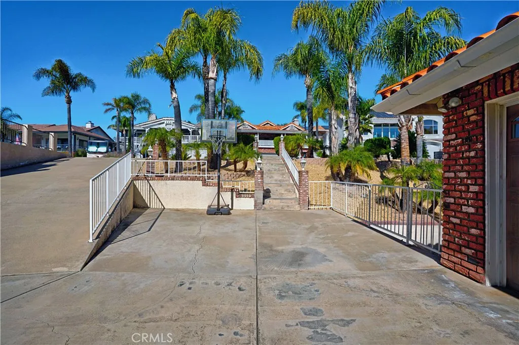 30026 Big Range, Canyon Lake, California 92587 home-pic-33
