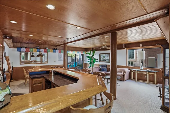 Wet bar with seating