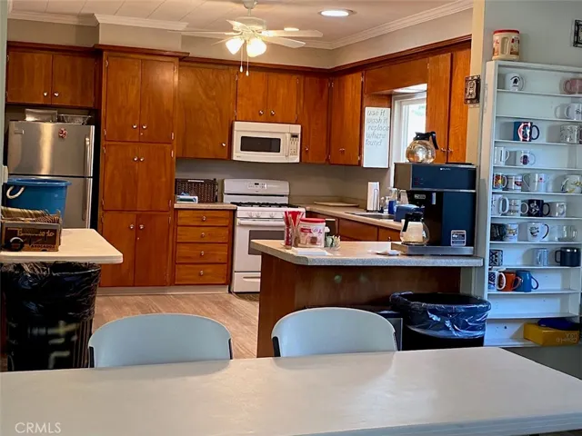 Daisy Hill Full Clubhouse Kitchen