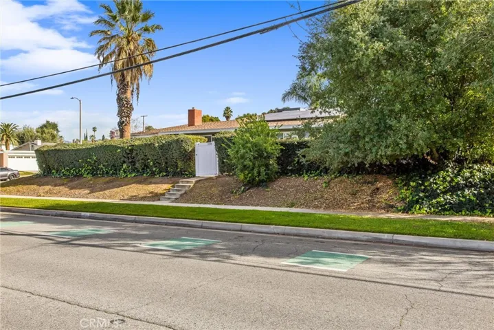 1235 W Cypress, Redlands, California 92373