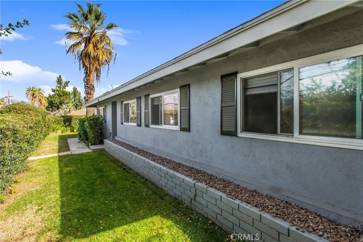 Private entry to the main home