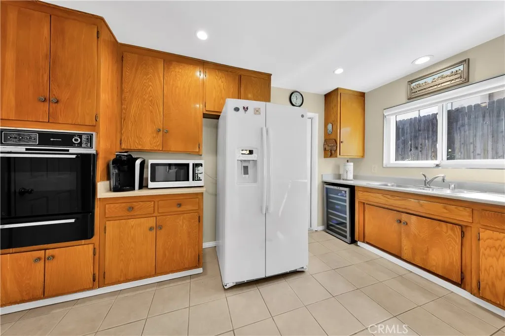 2242 Rainbow Ridge, Corona, California 92882 home-pic-17
