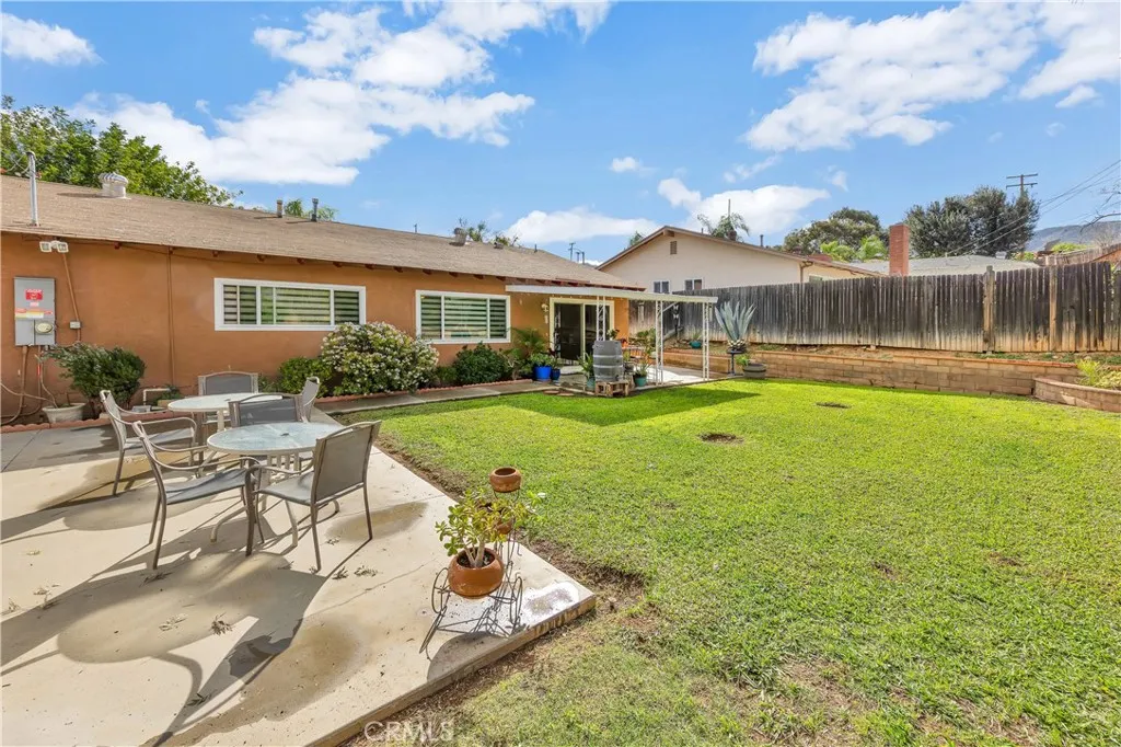 2242 Rainbow Ridge, Corona, California 92882 home-pic-35