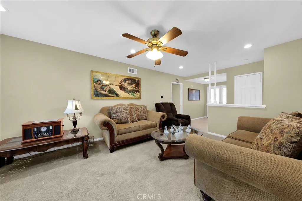 2242 Rainbow Ridge, Corona, California 92882 home-pic-9