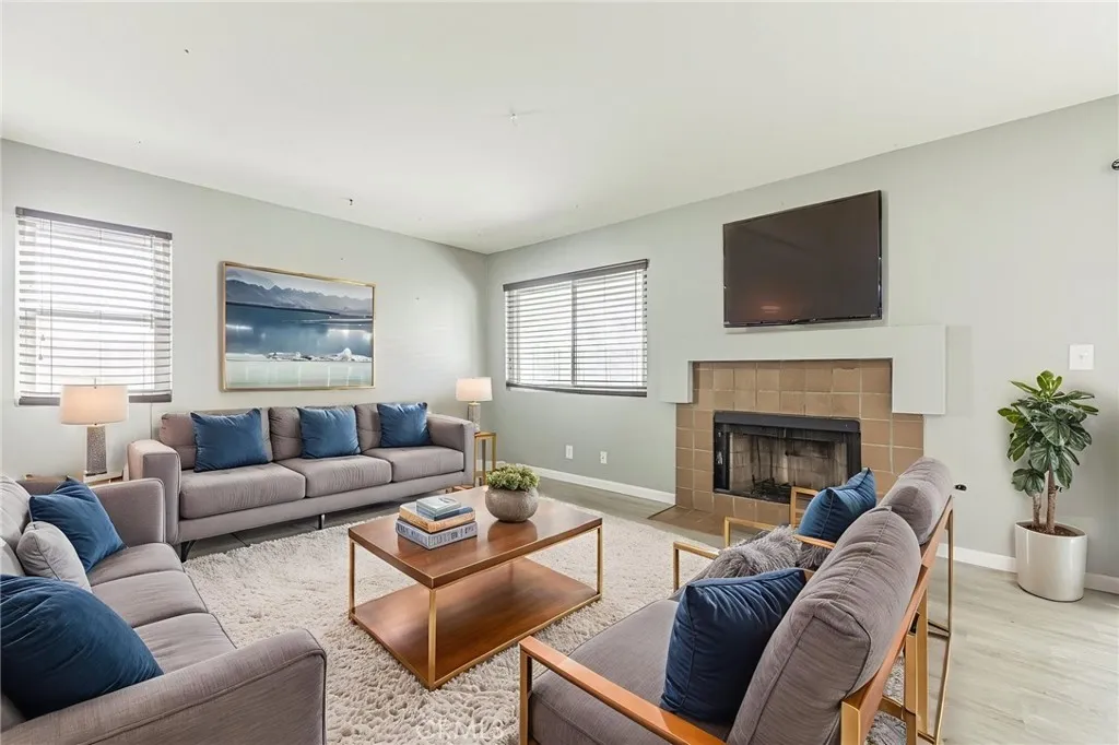 38601 Dedham Court, Palmdale, California 93552 home-pic-11