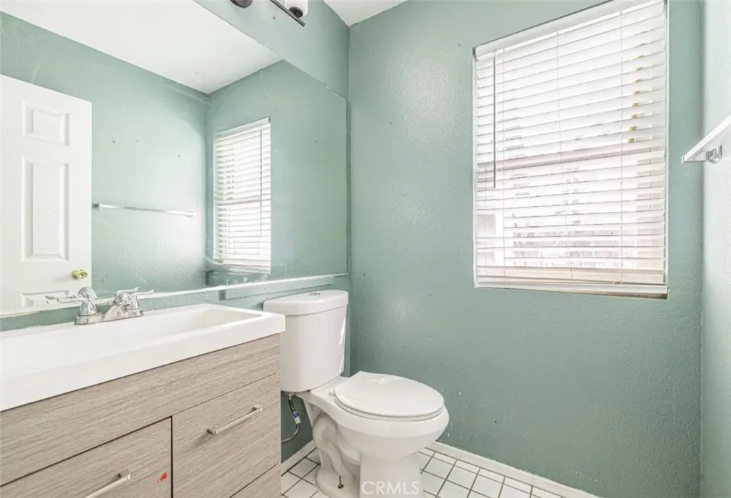 38601 Dedham Court, Palmdale, California 93552 home-pic-25