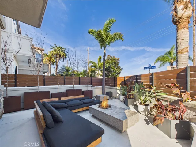 Another view of the private front patio.
