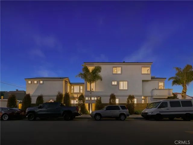 1201 Delaware Street, Huntington Beach, California 92648