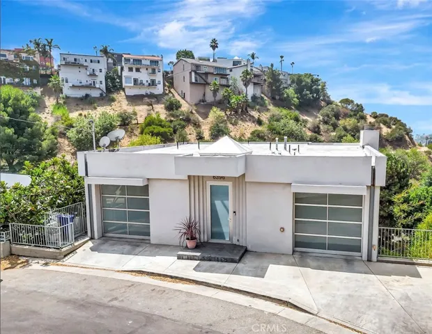 6396 Weidlake Drive, Los Angeles, California 90068