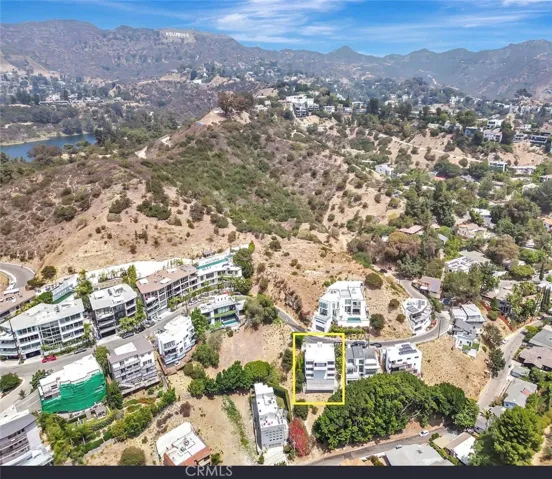 6396 Weidlake Drive, Los Angeles, California 90068