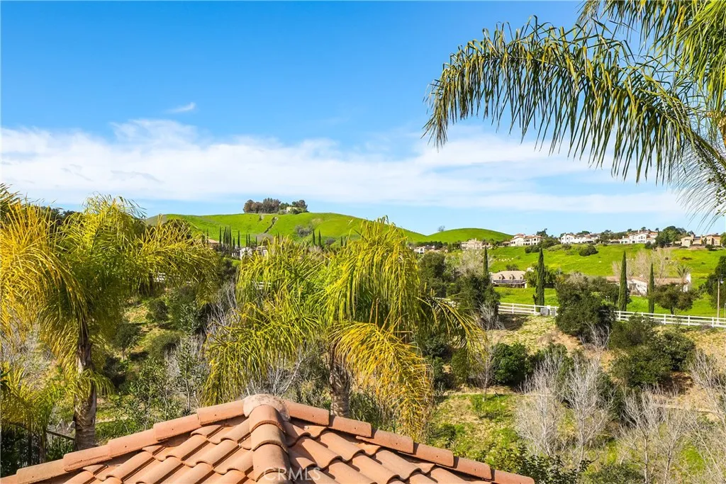 3012 Aviano Court, Chino Hills, California 91709 home-pic-35