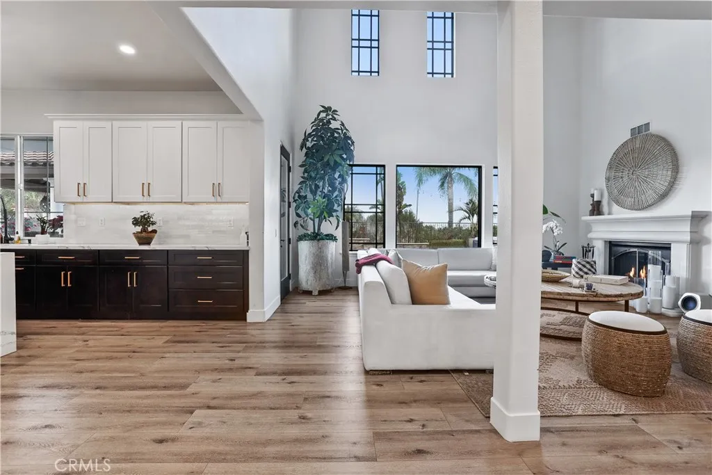 3012 Aviano Court, Chino Hills, California 91709 home-pic-4