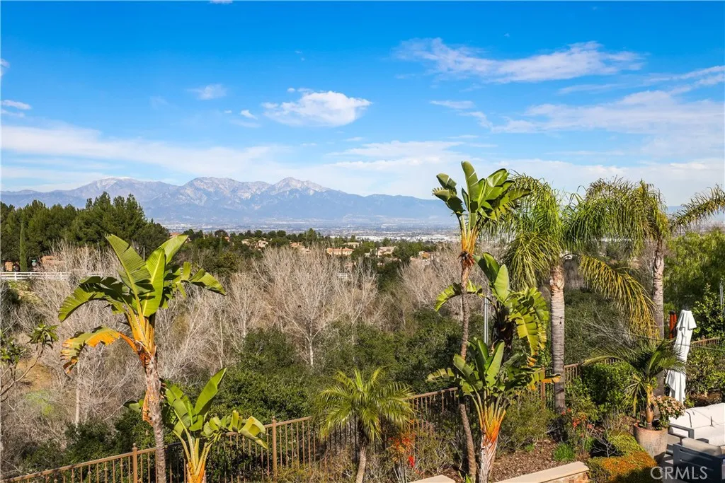 3012 Aviano Court, Chino Hills, California 91709 home-pic-34