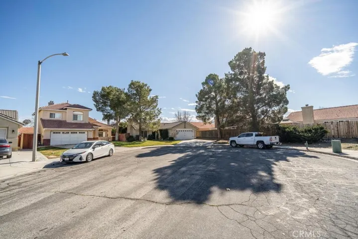 45664 Balmoral Court, Lancaster, California 93534