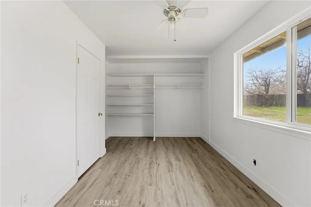 10312 Hawthorne Avenue, Hesperia, California 92345 home-pic-24