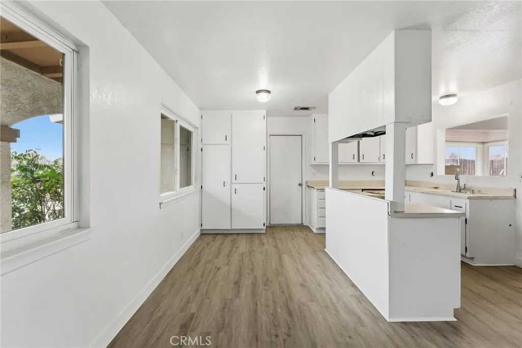 10312 Hawthorne Avenue, Hesperia, California 92345 home-pic-7