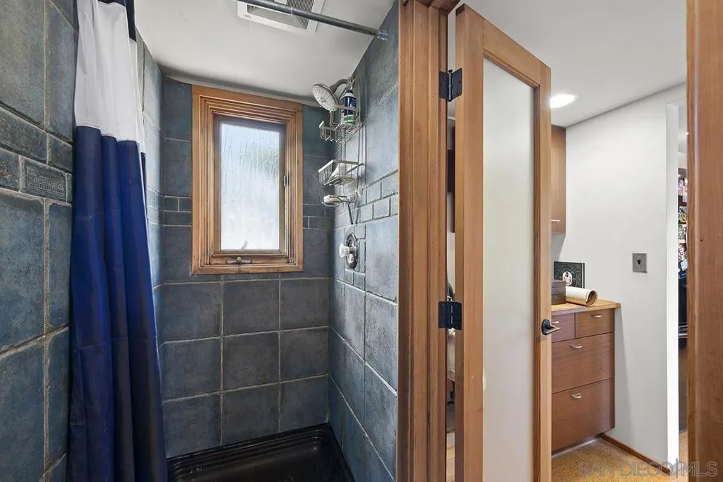 1817 David St, San Diego, California 92111 home-pic-12