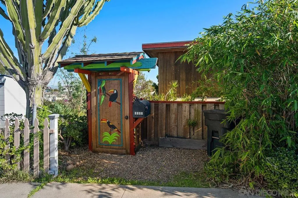 1817 David St, San Diego, California 92111 home-pic-26