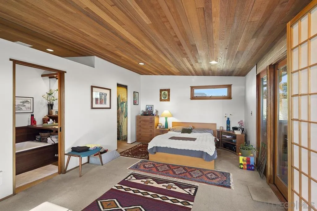 1817 David St, San Diego, California 92111 home-pic-13