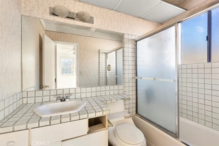 9624 Olive Street, Temple City, California 91780