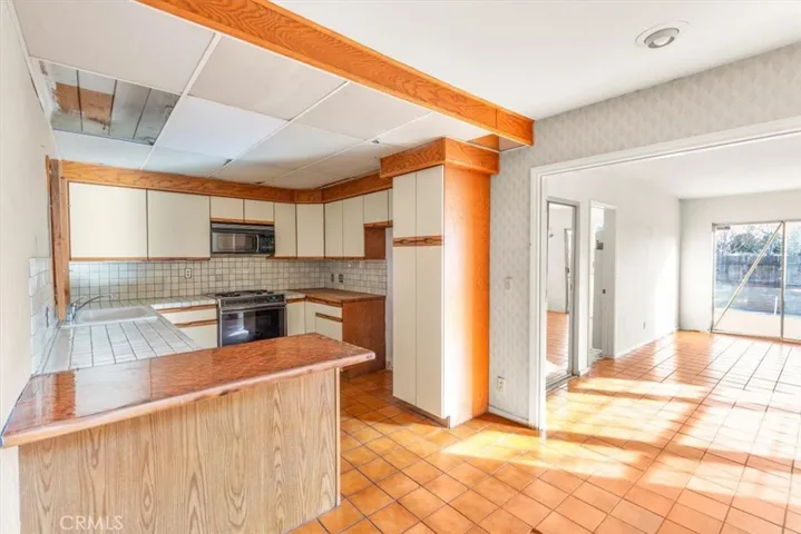 9624 Olive Street, Temple City, California 91780