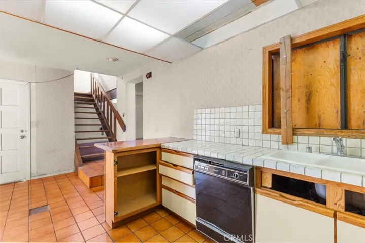 9624 Olive Street, Temple City, California 91780