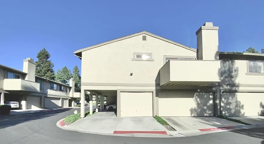 carport (left side) & garage (right side)