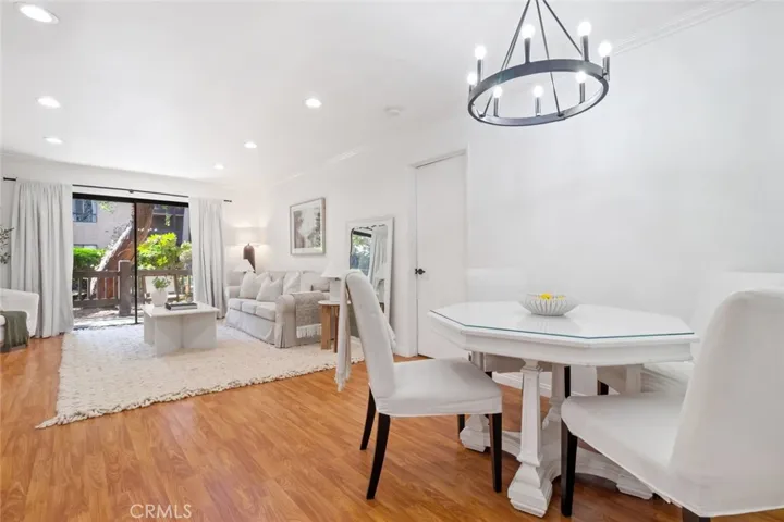 4Dining & Living room