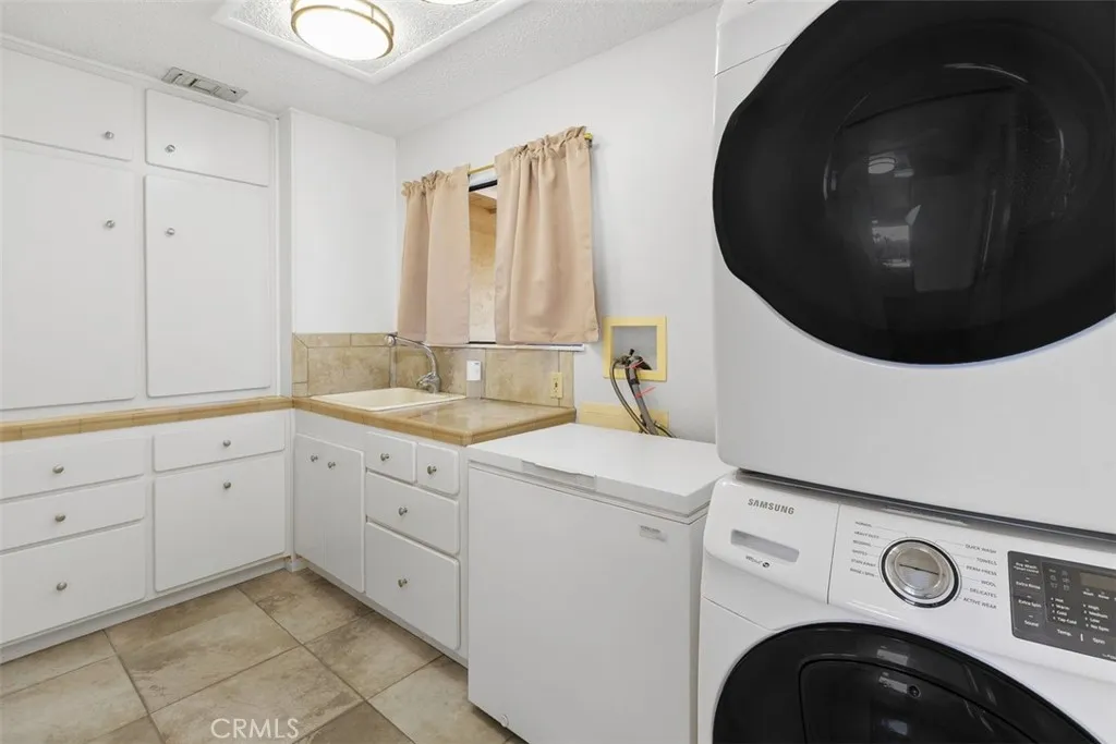 26730 Scott, Menifee, California 92584 home-pic-31