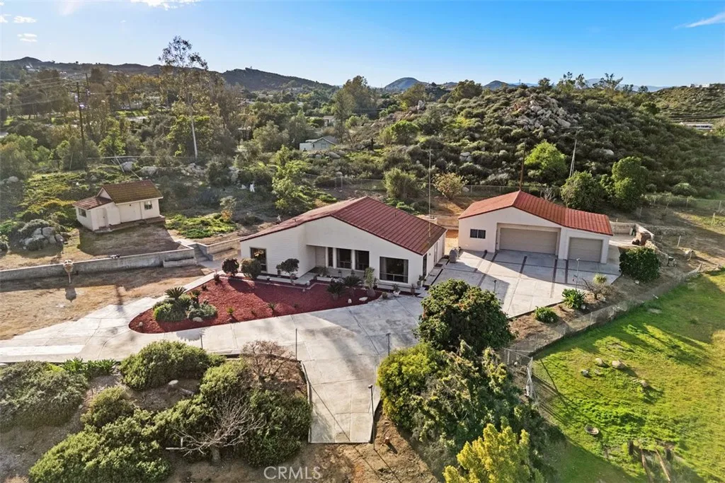 26730 Scott, Menifee, California 92584 home-pic-1
