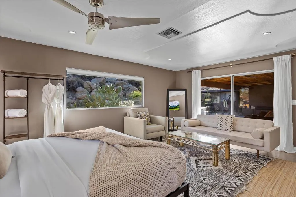 57113 Farrelo Road, Yucca Valley, California 92284 home-pic-23