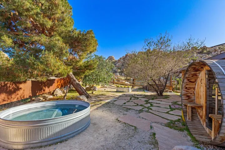 57113 Farrelo Road, Yucca Valley