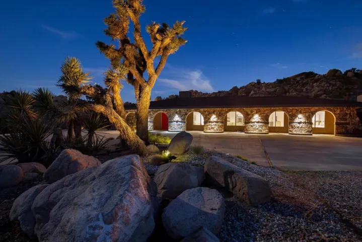 57113 Farrelo Road, Yucca Valley