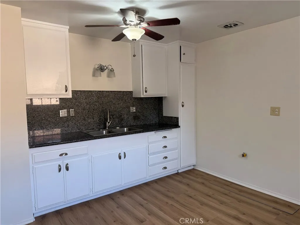 935 937 W 17th, San Pedro, California 90731 home-pic-12