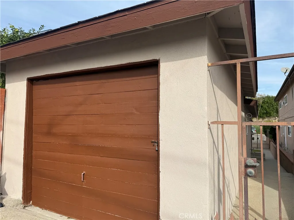 935 937 W 17th, San Pedro, California 90731 home-pic-21