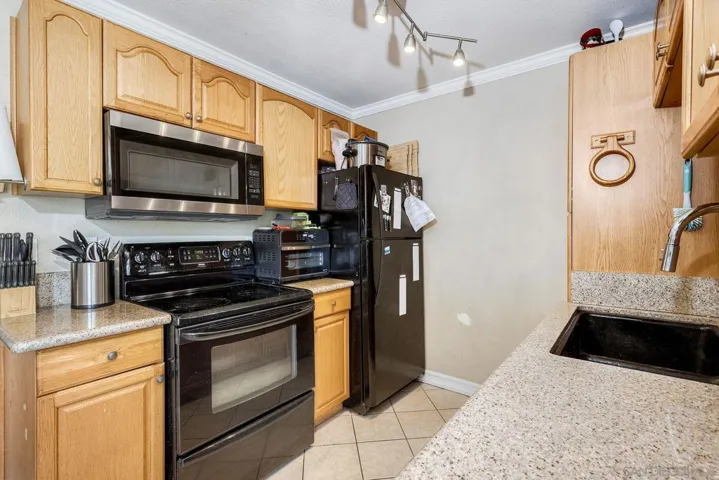 12923 Mapleview St 6, Lakeside, California 92040