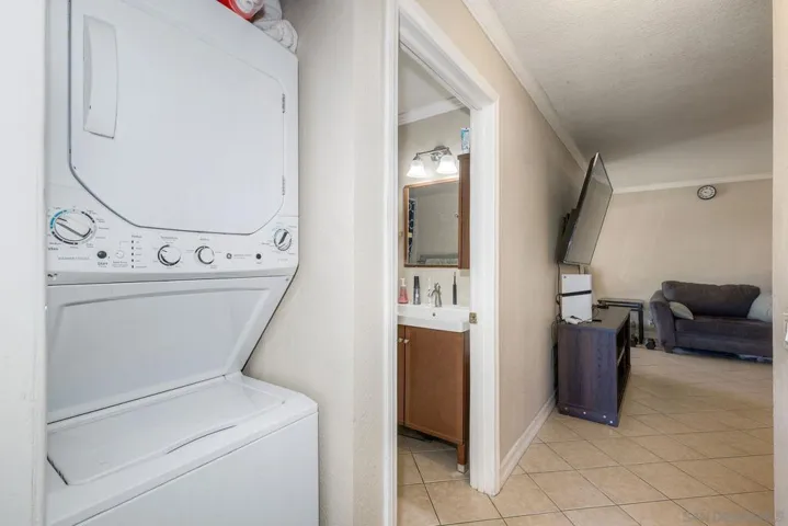 12923 Mapleview St 6, Lakeside, California 92040