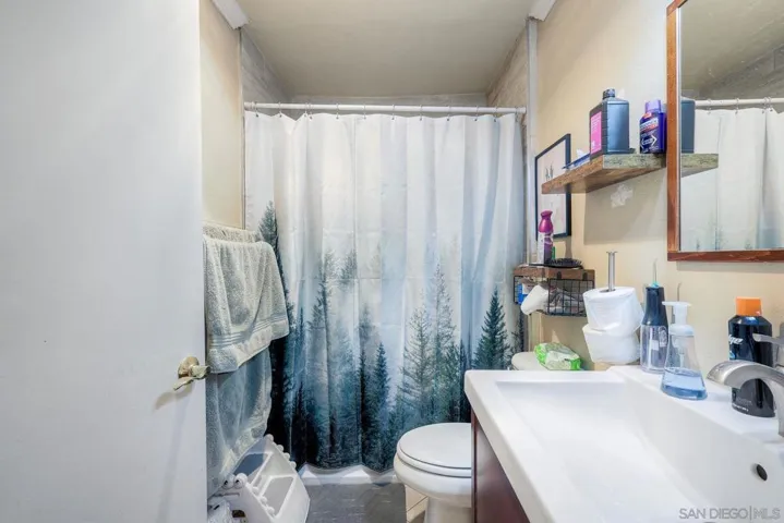 12923 Mapleview St 6, Lakeside, California 92040