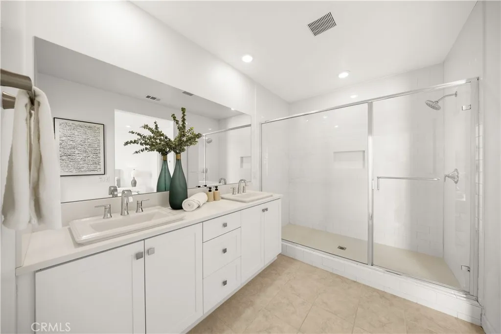 1866 S Westside Drive 26, Anaheim, California 92806 home-pic-16