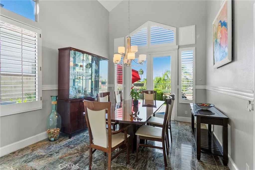 22291 Amber Rose, Mission Viejo, California 92692 home-pic-9