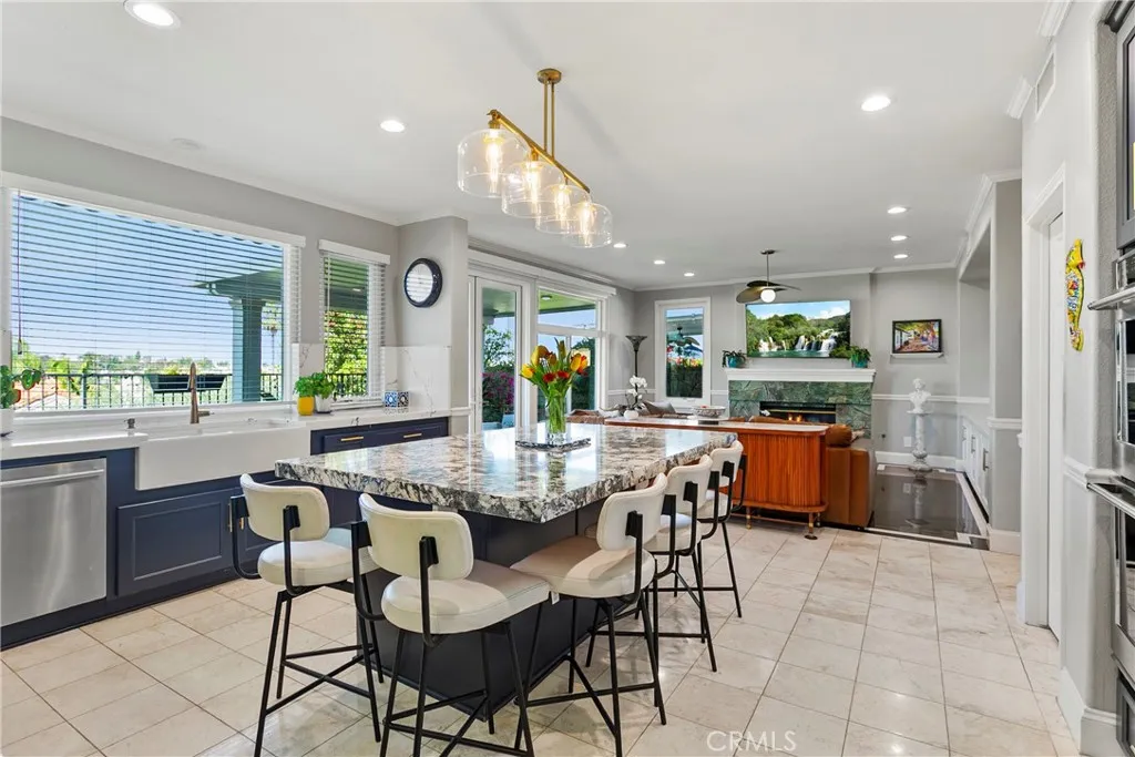 22291 Amber Rose, Mission Viejo, California 92692 home-pic-4