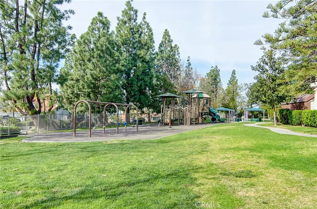 22291 Amber Rose, Mission Viejo, California 92692 home-pic-42