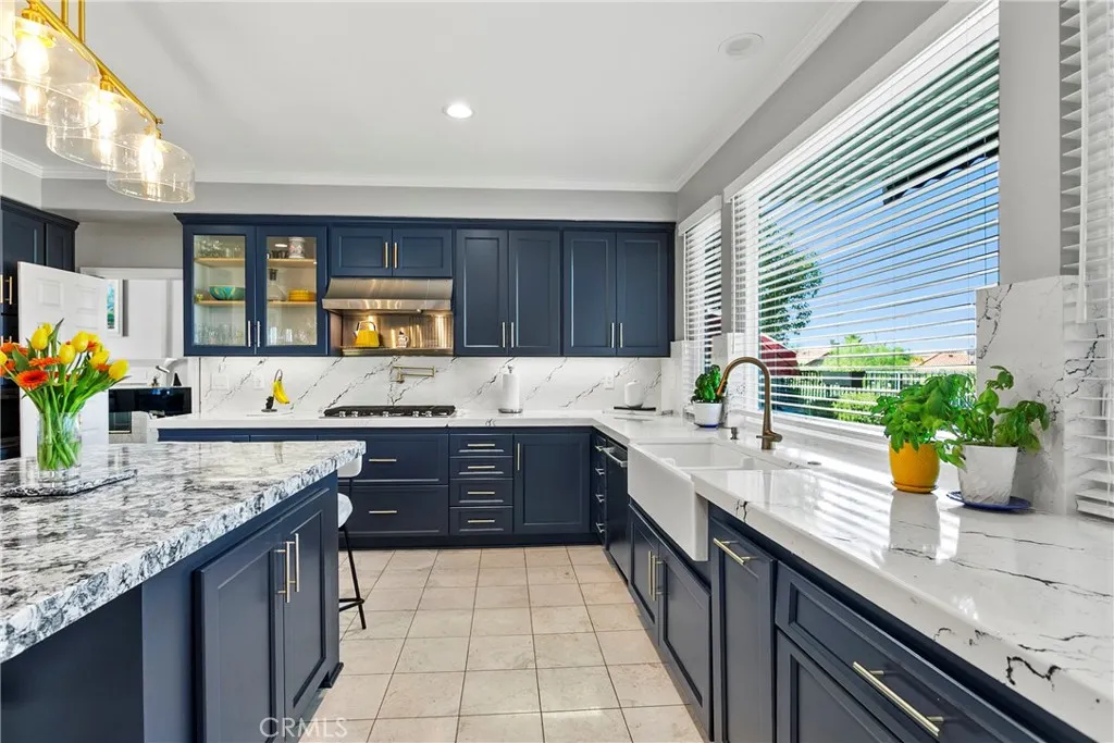 22291 Amber Rose, Mission Viejo, California 92692 home-pic-3