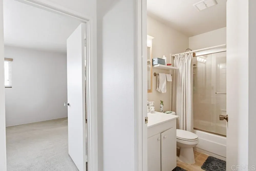 7861 Rancho Fanita Drive B, Santee, California 92071 home-pic-25