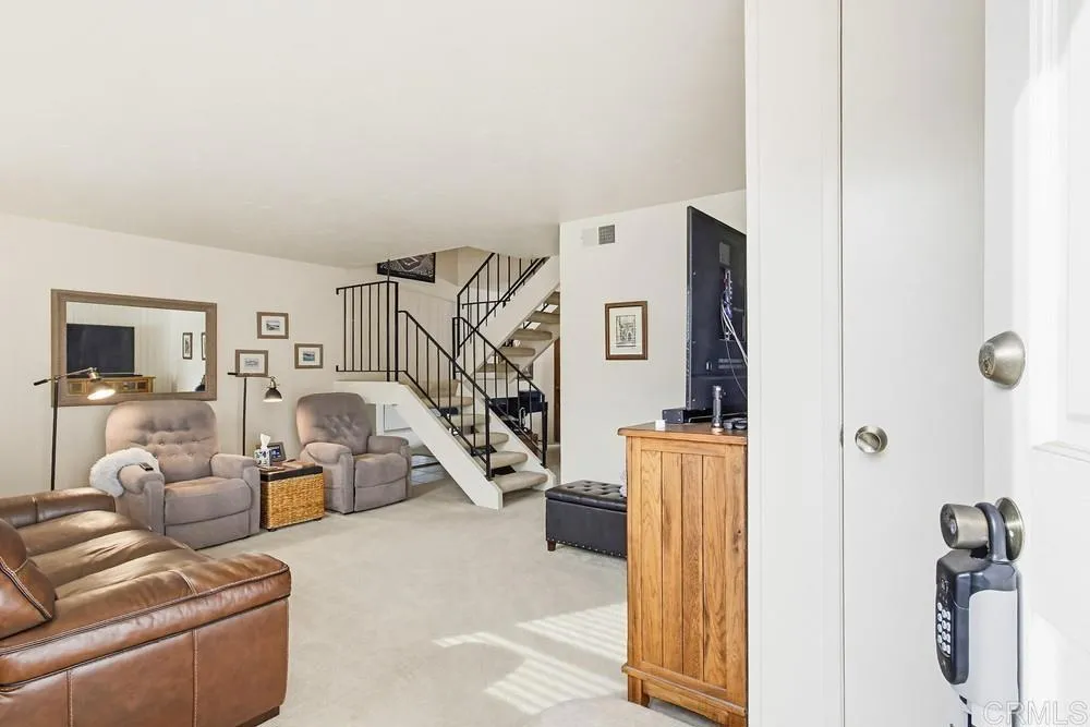 7861 Rancho Fanita Drive B, Santee, California 92071 home-pic-45