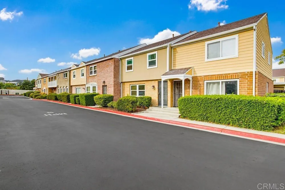 7861 Rancho Fanita Drive B, Santee, California 92071 home-pic-43