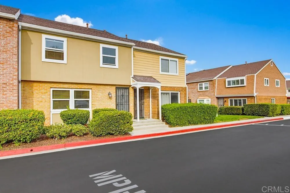 7861 Rancho Fanita Drive B, Santee, California 92071 home-pic-2