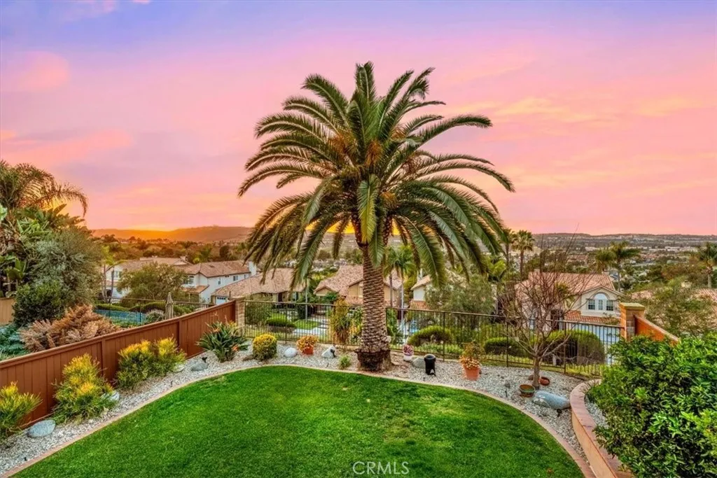 28355 Via Alfonse, Laguna Niguel, California 92677 home-pic-45