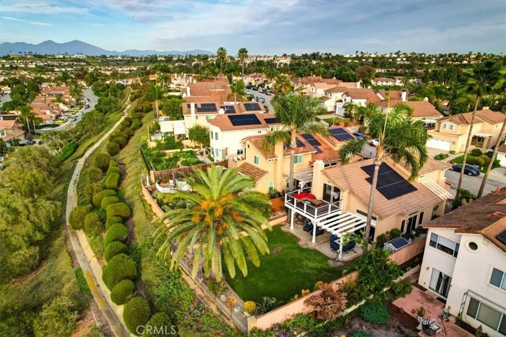 28355 Via Alfonse, Laguna Niguel, California 92677 home-pic-49